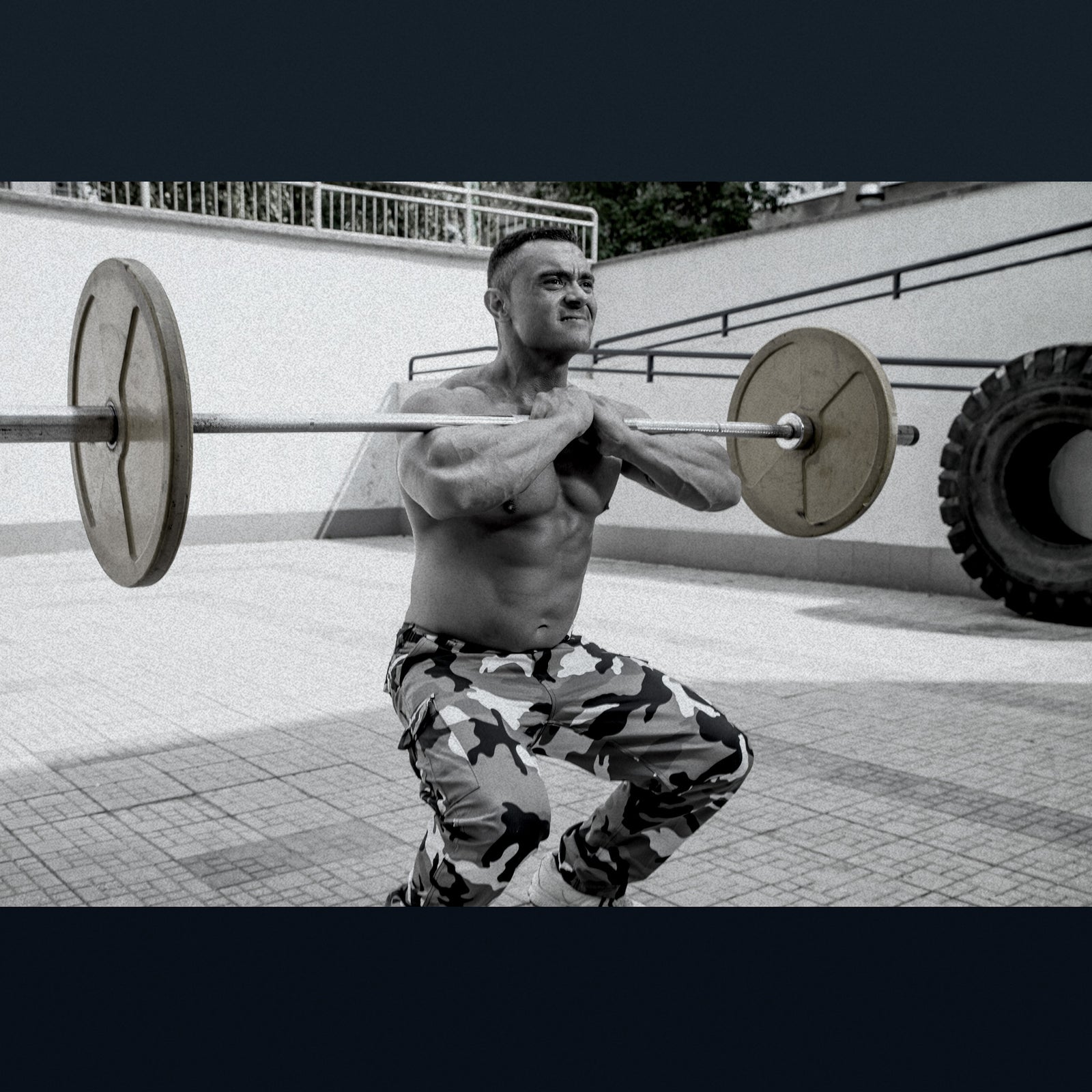 FRONT SQUATS with Shane Robert - Verse Fitness