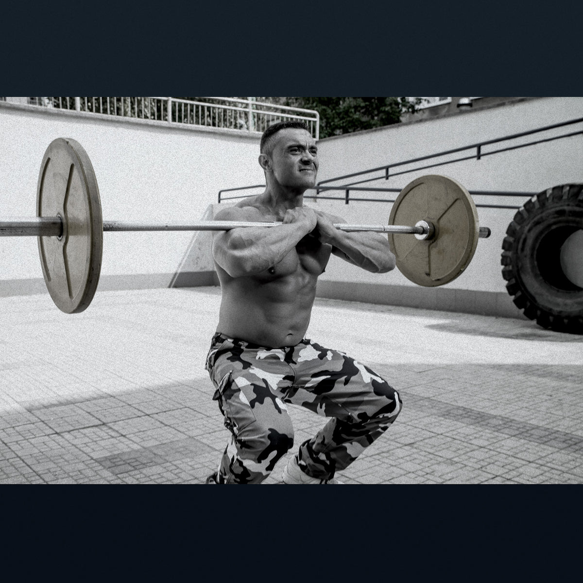 FRONT SQUATS with Shane Robert - Verse Fitness