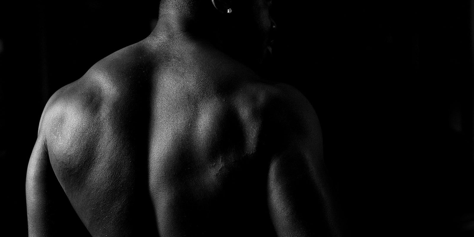 ROW, ROW, ROW YOUR WAY TO A BIGGER BACK—THE 3 ROW VARIATIONS YOU NEED